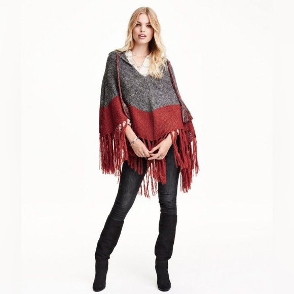 H&M Sweaters - Hooded Fringe Poncho